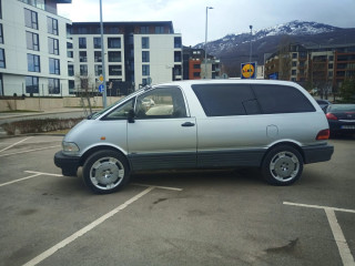 toyota-previa-4x4